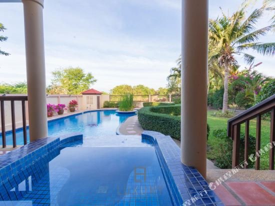 Хуахин: 4 Bedroom Pool Villa In Great Location (CV4)