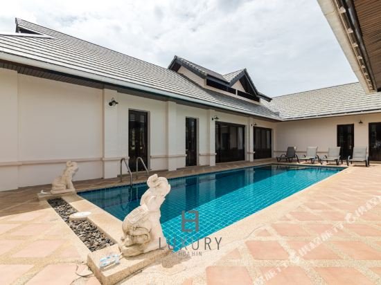 4 Bedroom Bali Style Villa (HH6) — фото 1