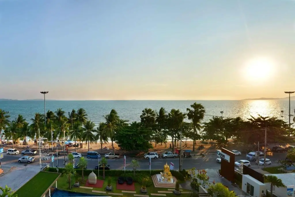 Паттайя: Lux SL Luxury Style of Life 2