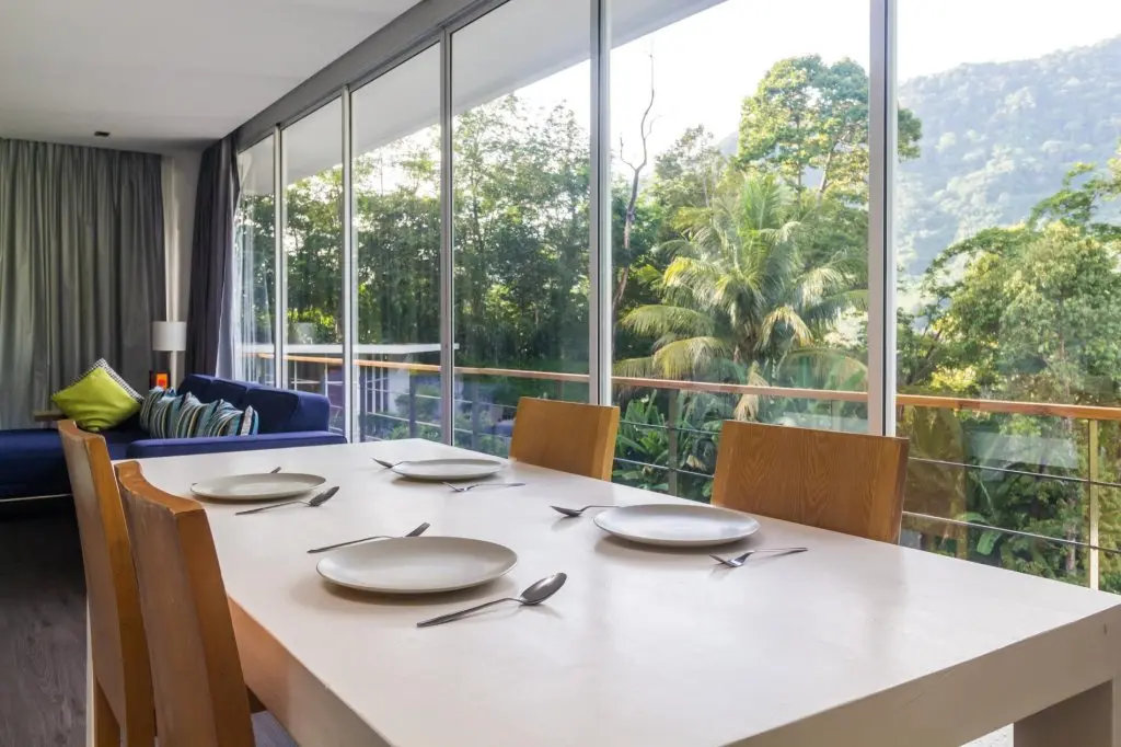Пхукет: Zen Space 524 Mountain View Apartment For 4 With Pool, Children Playground And Gym