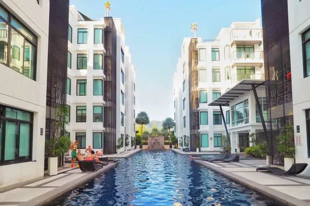 Kamala Regent C202 - Trendy Apartment With Pool And Gym Walk To Beach — фото 1