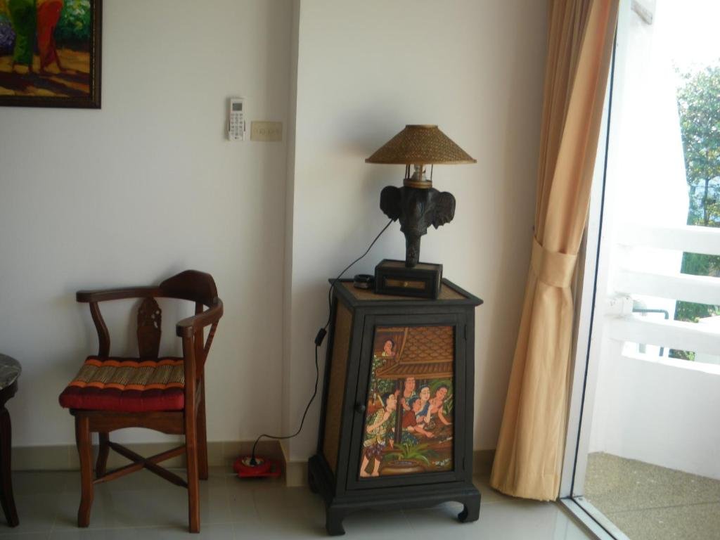 Районг: Beachfront Cozy Studio