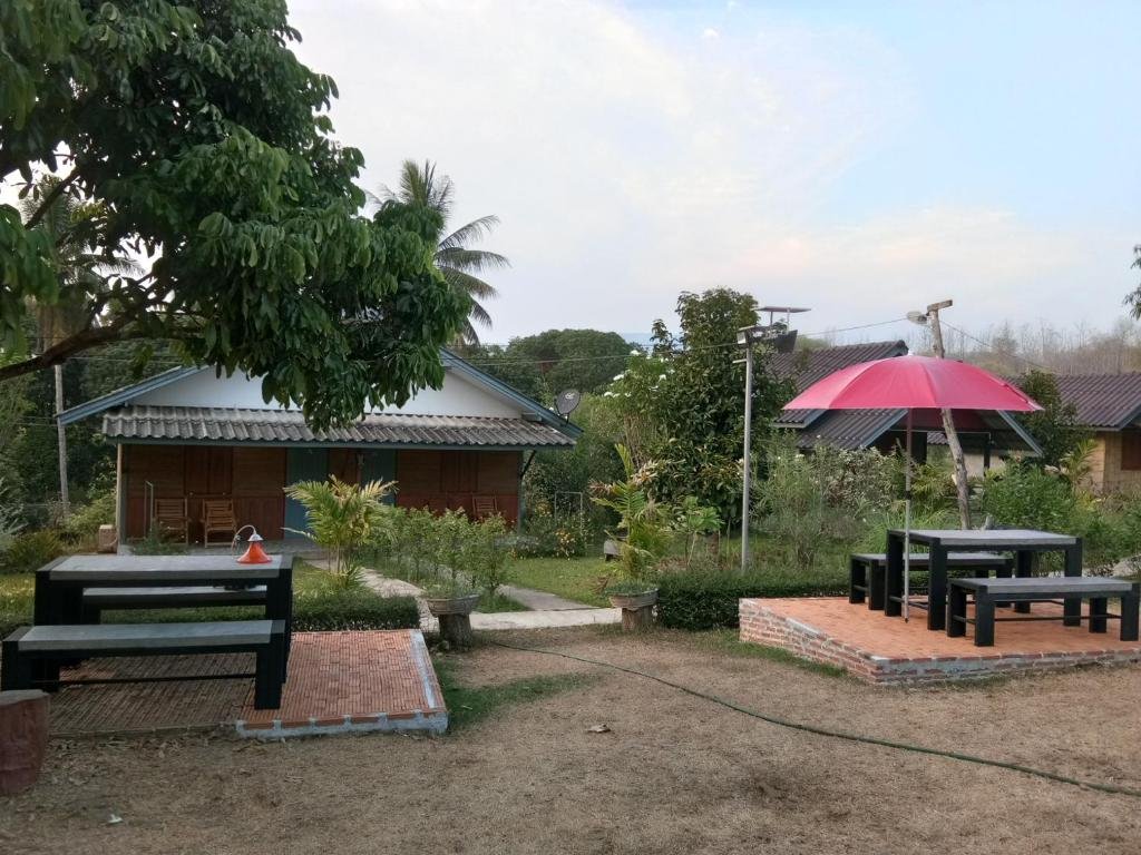 Мае-Сарианг: Ban Suan Sukjai Mae Sariang