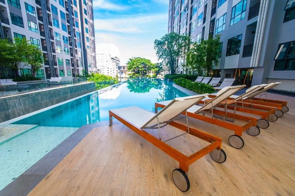 Паттайя: Central Pattaya Residence-The Base Condo
