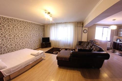 Алматы: Apartments on Shevchenko 129