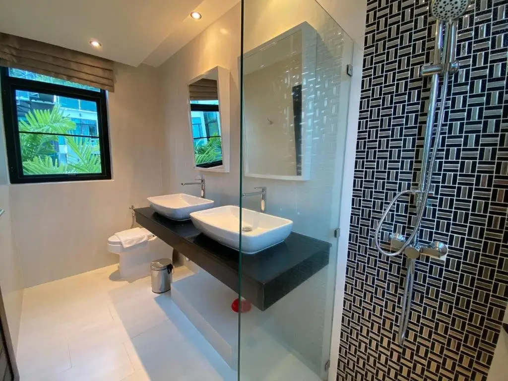Кату: 360 Degree Kamala Seaview Villa