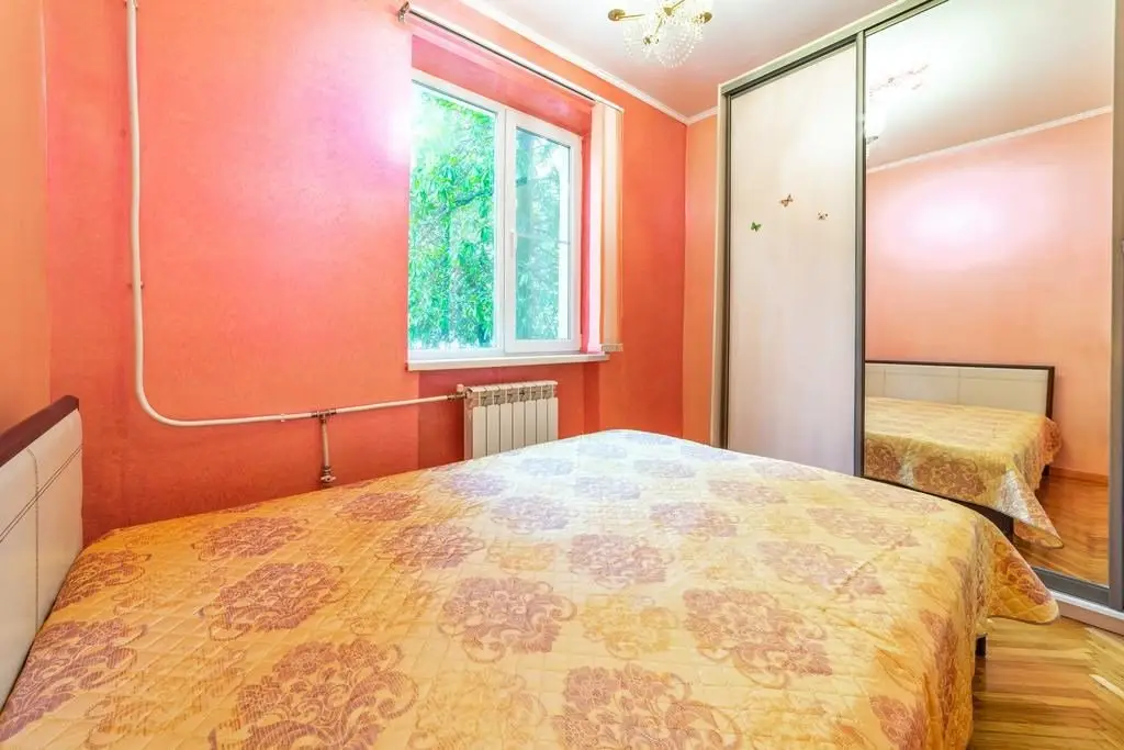 Сочи: Deluxe By The Riviera Park Parkovaya 42 Apartments
