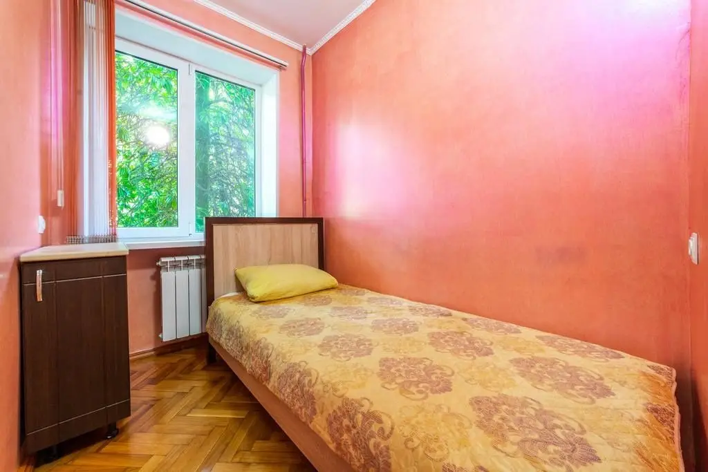 Сочи: Deluxe By The Riviera Park Parkovaya 42 Apartments