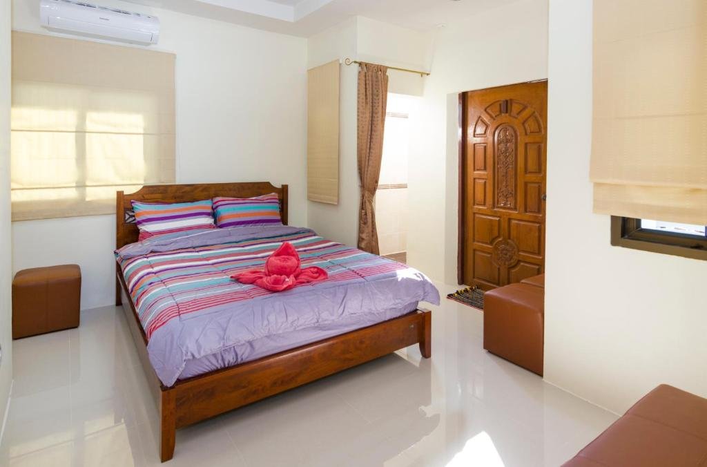 Паттайя: Ratana Villa - Pattaya Holiday House Walking Street 7 Bedrooms