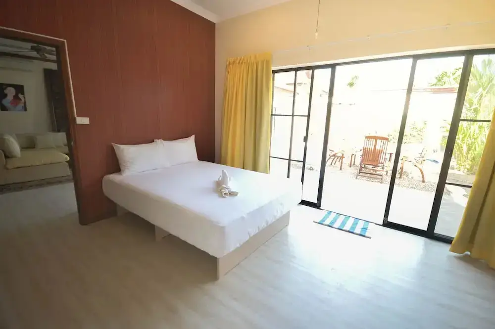 Паттайя: Lorin Villa 4Br With Private Pool