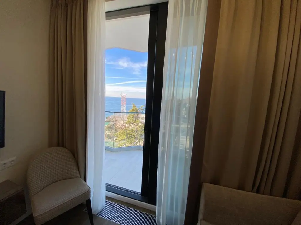 Сочи: V Luchezarnom Apartments