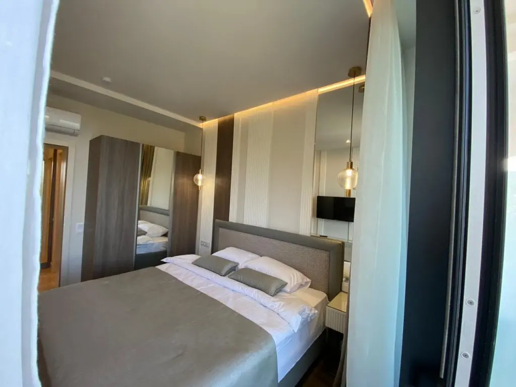 Сочи: V Luchezarnom Apartments