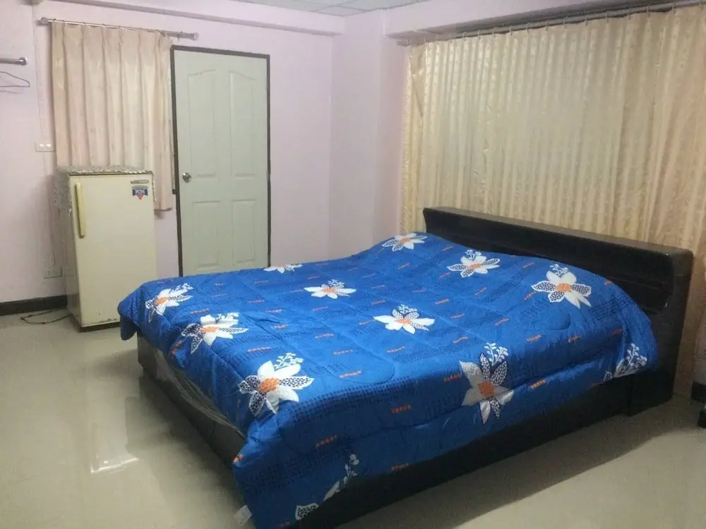 Бангкок: Chareonkrung Condominium 17 Km To Asiatique