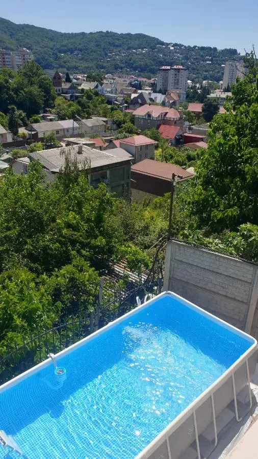 Сочи: U Kota Guest House