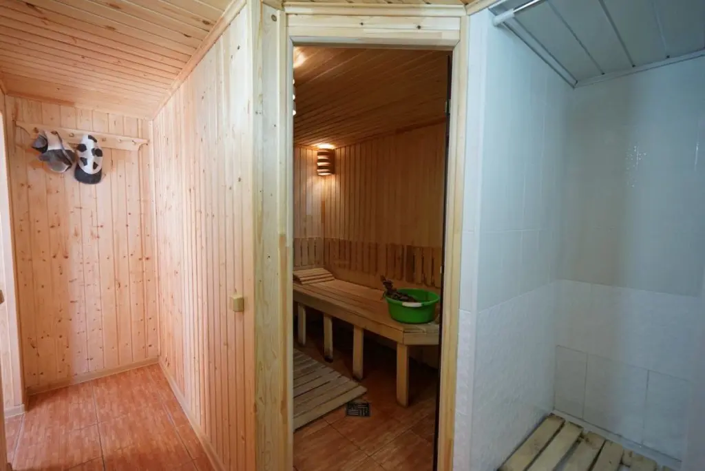 Лазаревское: Baunti Guest House
