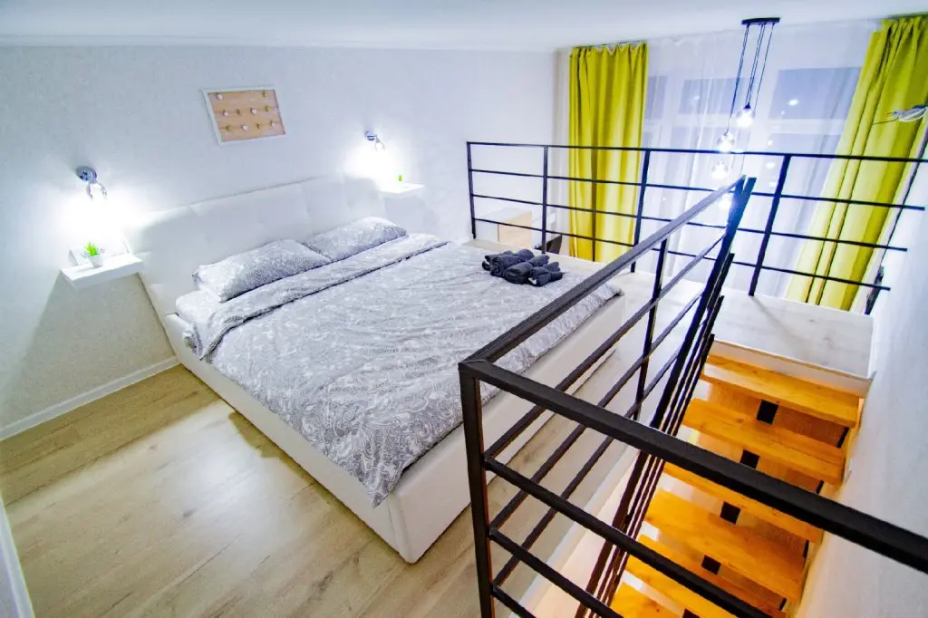 Мытищи: Komarova 2 3 Apartments