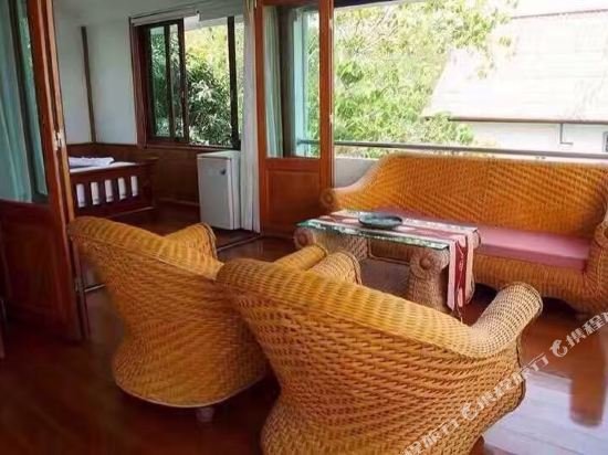 Муанг: 77Hotel Phuket