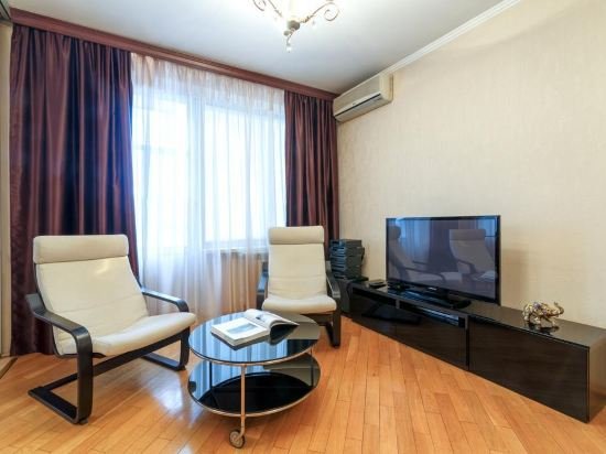 Москва: Miracle Apartments on Smolensky Boulevard