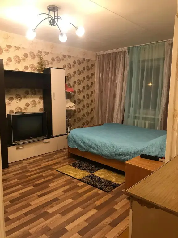 Кировск: Апартаменты Кирова 35