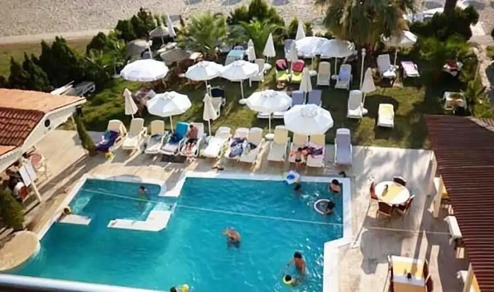 Эдремит: Hotel Keskin