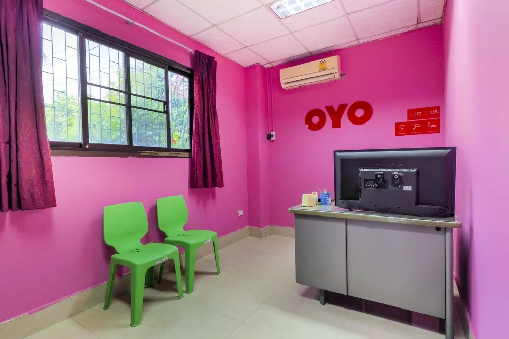 Бангтхорат: For Love Hotel by OYO Rooms