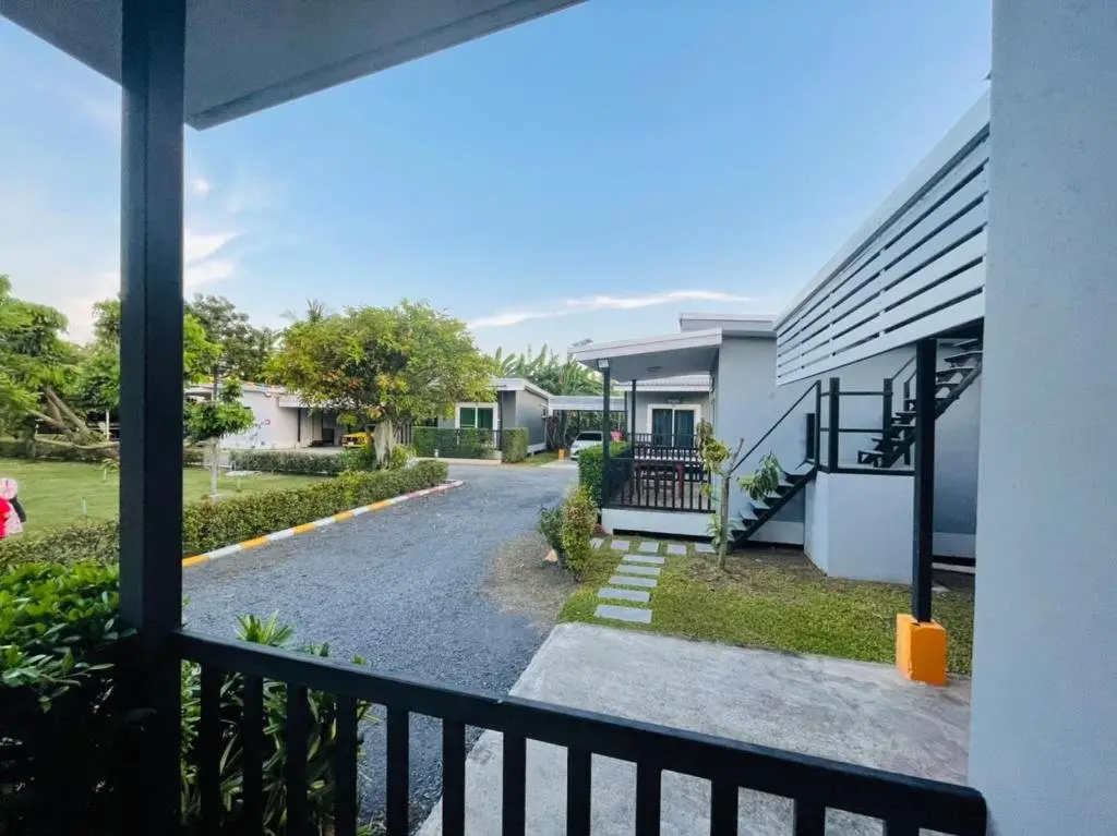 Лопбури: Baan Ruay Suk Resort, Lopburi