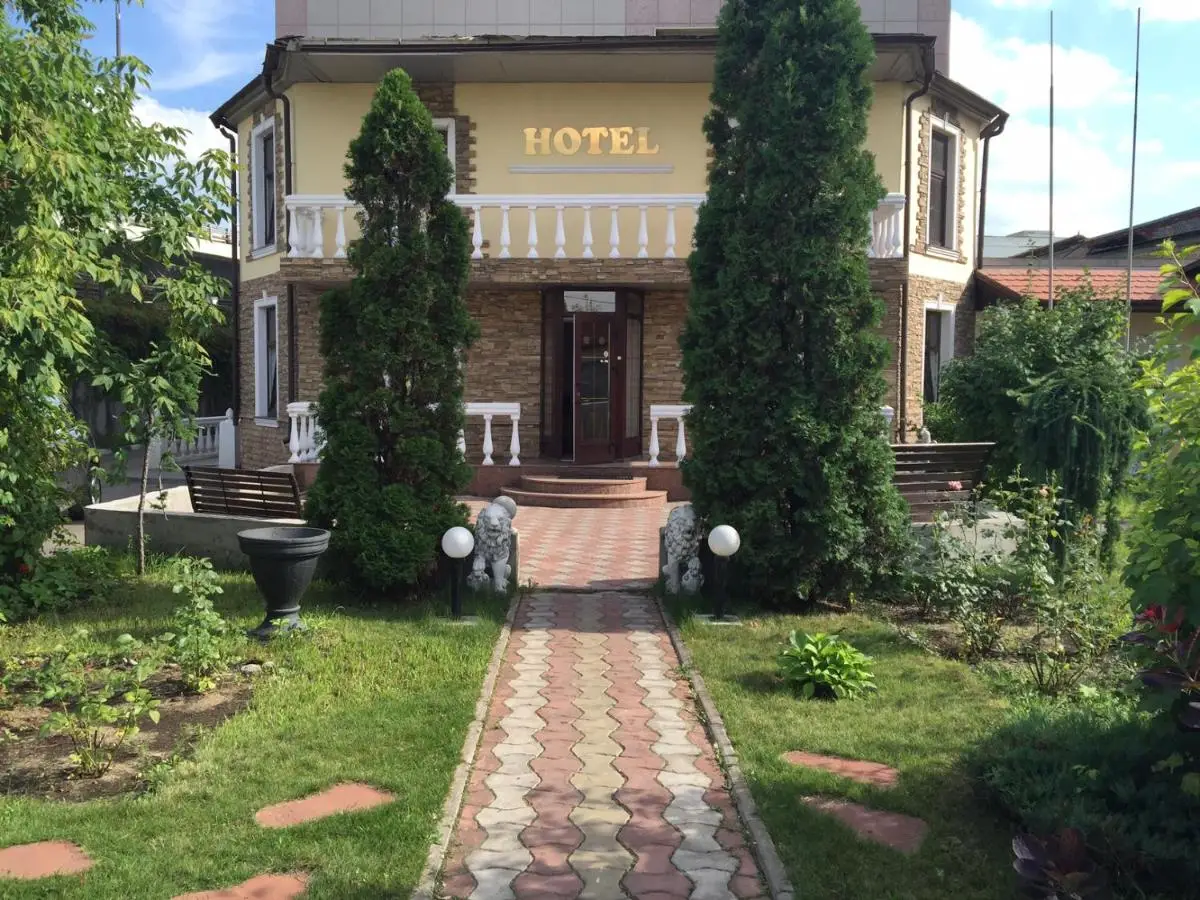 Москва: Отель Garden