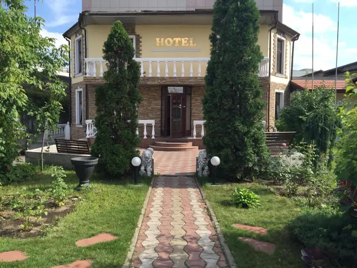 Москва: Отель Garden