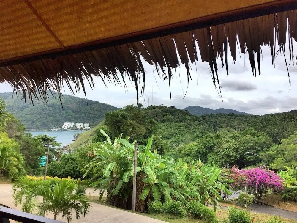 Тхаланг: Naiya Beach Bungalow