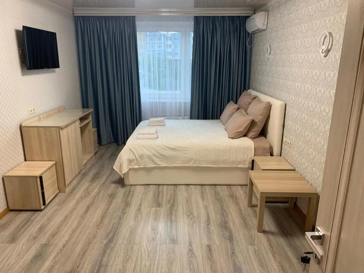 Коммунарка: Hotel Buta