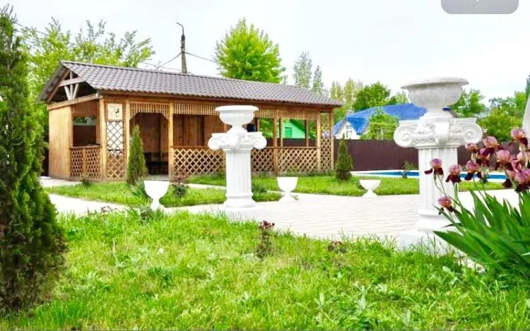 Витязево: More y Nas Guest House