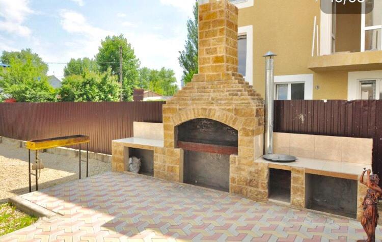 Витязево: More y Nas Guest House
