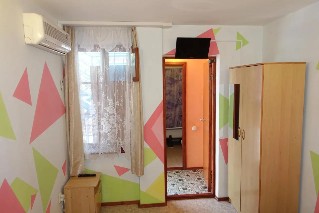 Витязево: Mini-Hotel Moryachok