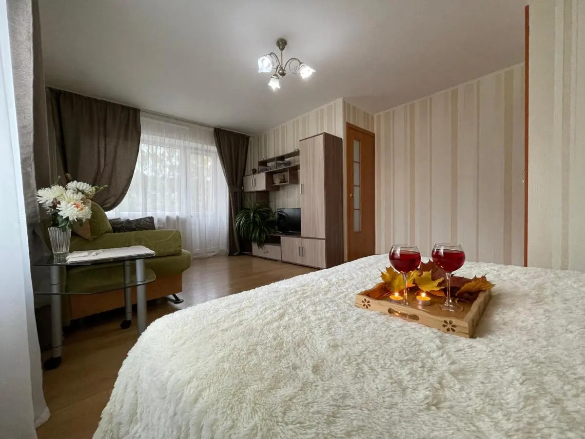 Калининград: Apartment on prospekt Leninskiy