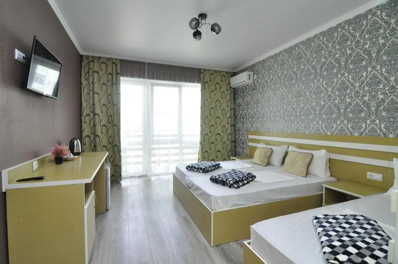Анапа: Guest House Grand Eliza