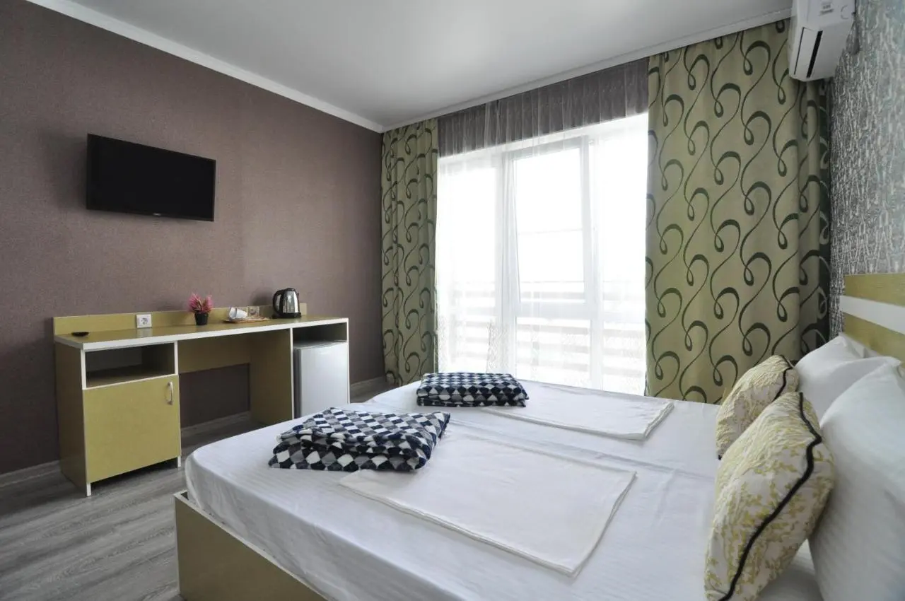 Анапа: Guest House Grand Eliza