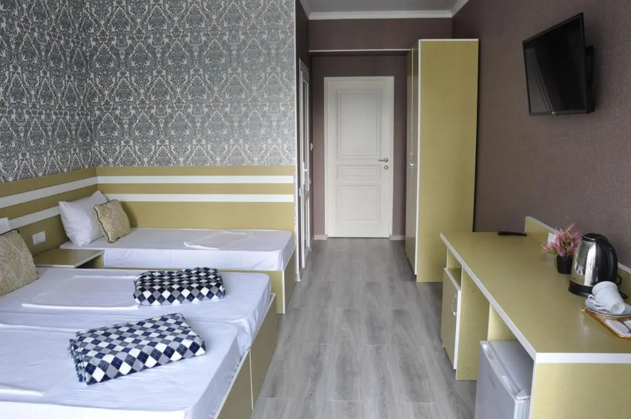 Анапа: Guest House Grand Eliza