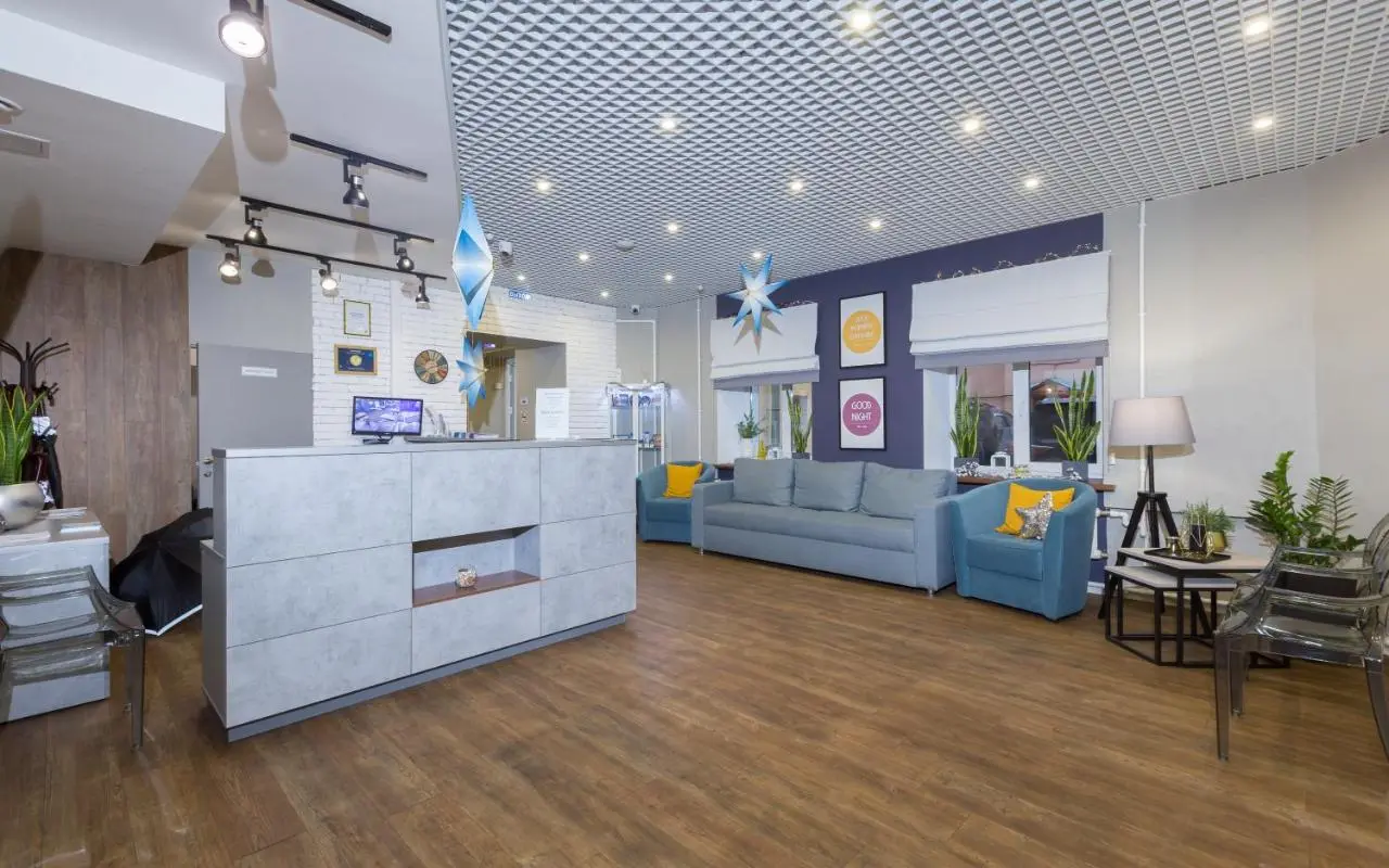 Санкт-Петербург: Oversize Piter Hotel