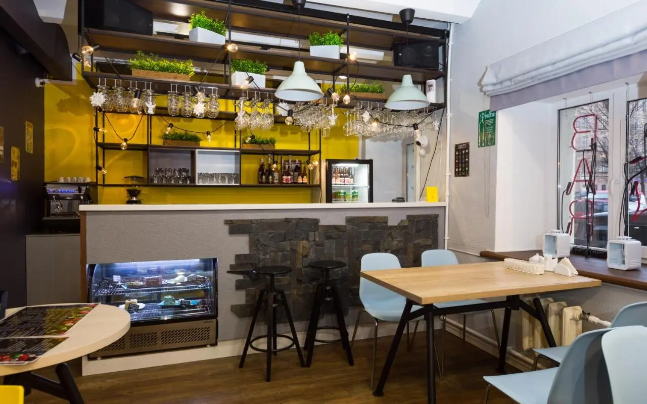 Санкт-Петербург: Oversize Piter Hotel