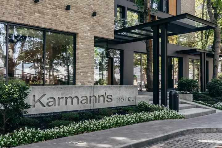 Светлогорск: Отель Карманнс