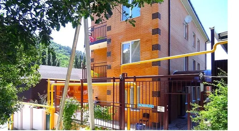 Джанхот: Guest House U Morya