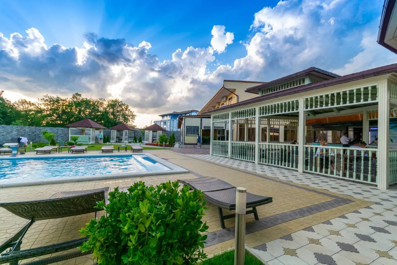 Джубга: Complex Grand Paradise Hotel