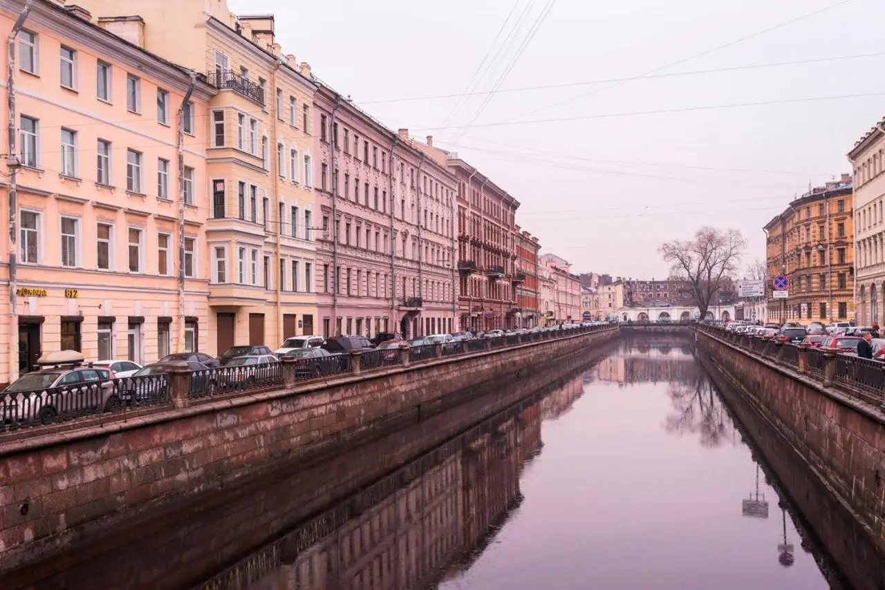Санкт-Петербург: Italian Rooms on Griboedova 35