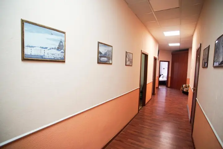Санкт-Петербург: Меблированные комнаты Про Счастье