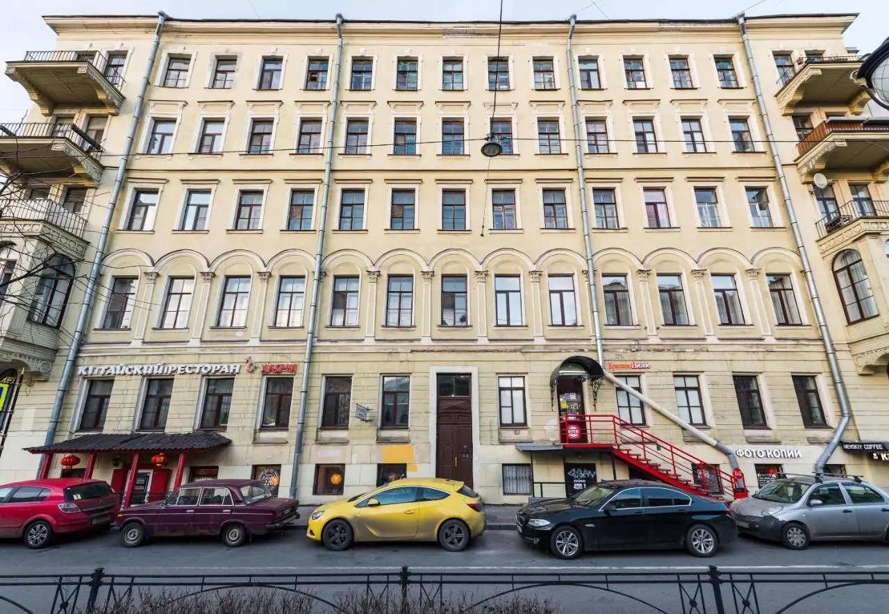 Санкт-Петербург: Меблированные комнаты F12