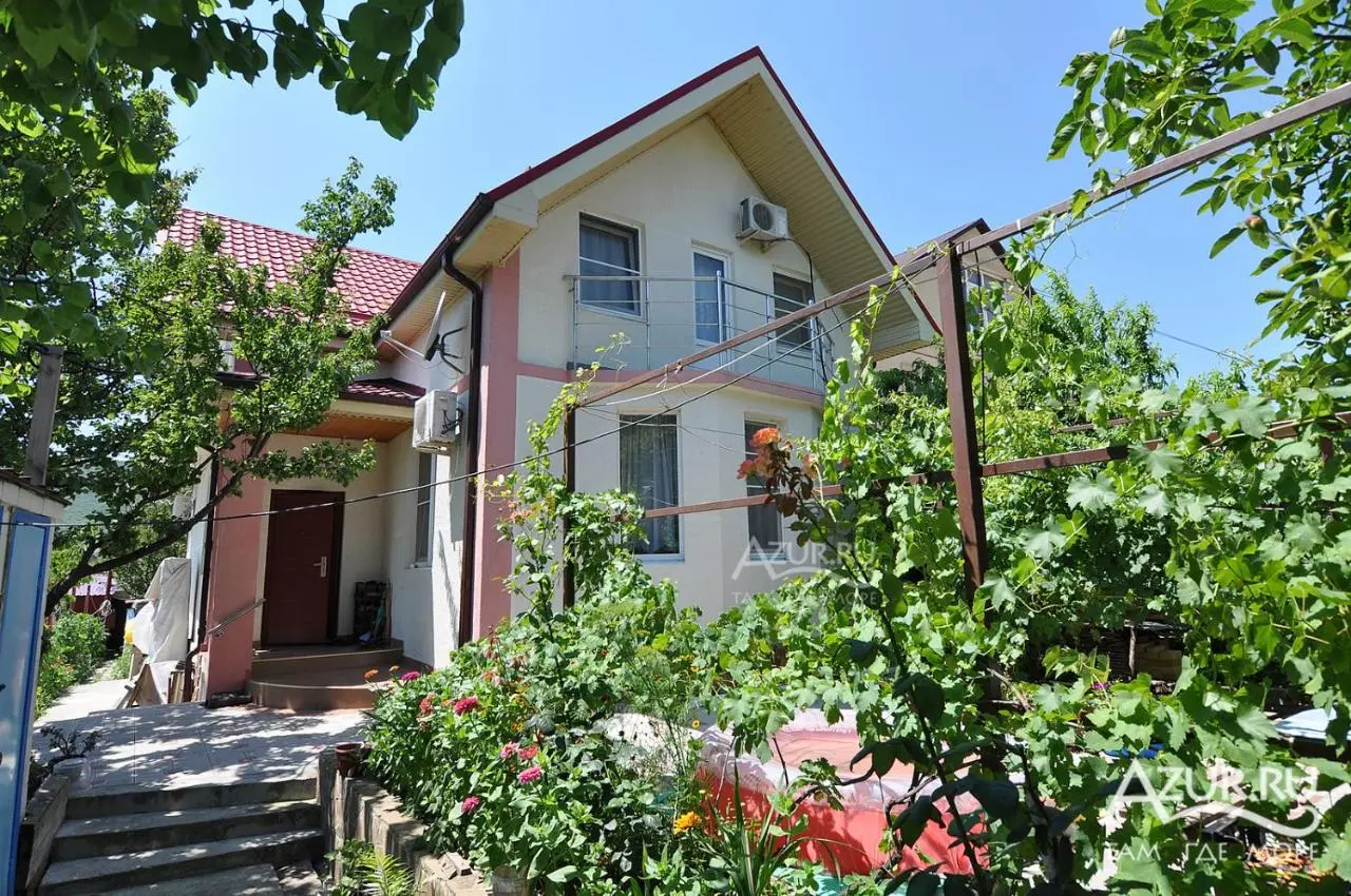 Новороссийск: Private House on Ilyicha