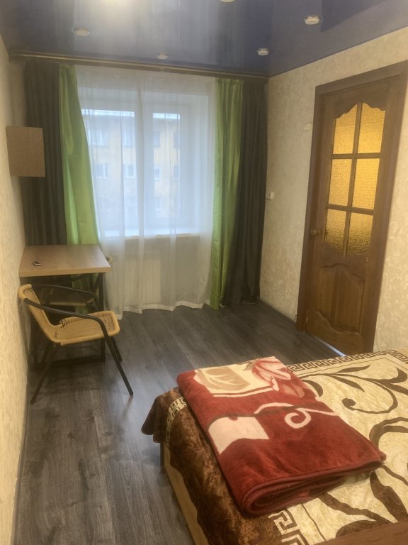Мурманск: Апартаменты с 2 комнатами на  Октябрьской 25