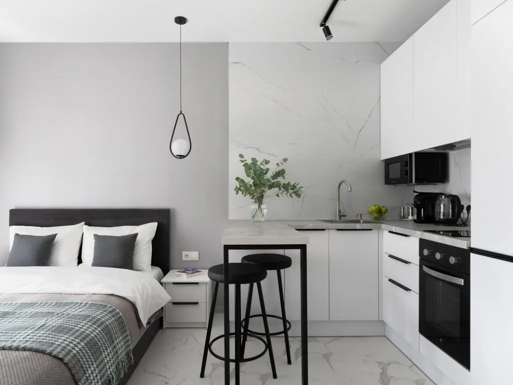 Иркутск: Апартаменты Studio Monochrome