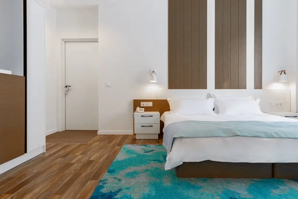 Владивосток: Nine Rooms Hotel