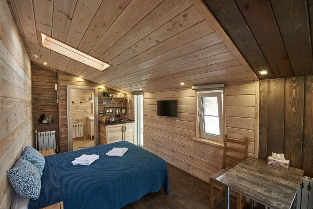Паратунка: Kamchatka Forest Lodge (Камчатка Форест Лодж)